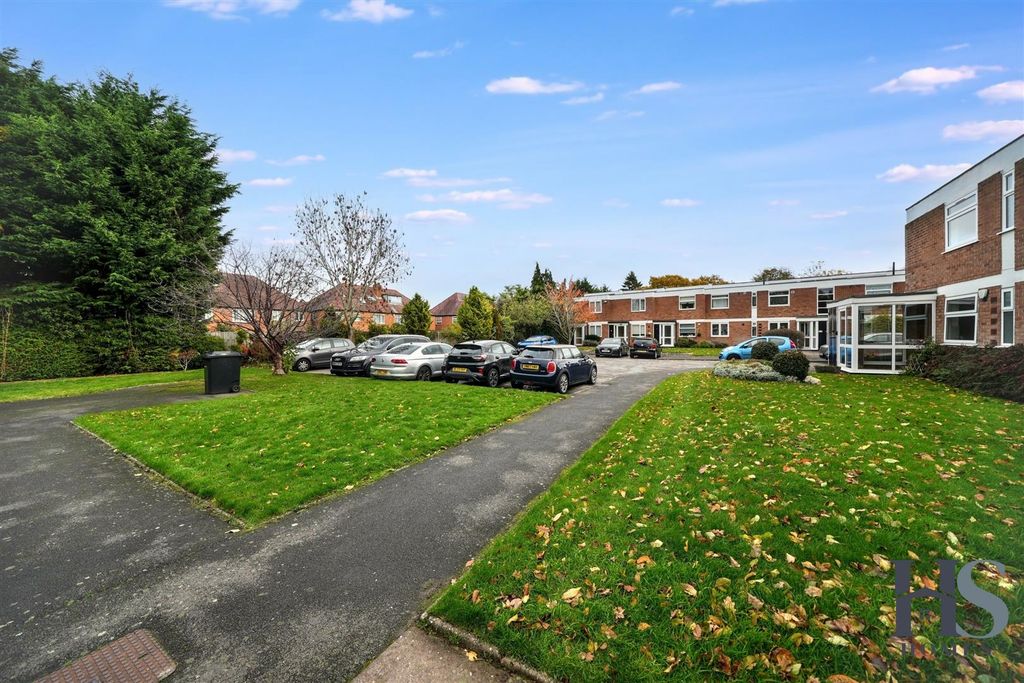 Additional image 6 of 2 bed flat for saleGreen Court, Fox Hollies Road, Hall Green, Birmingham B28