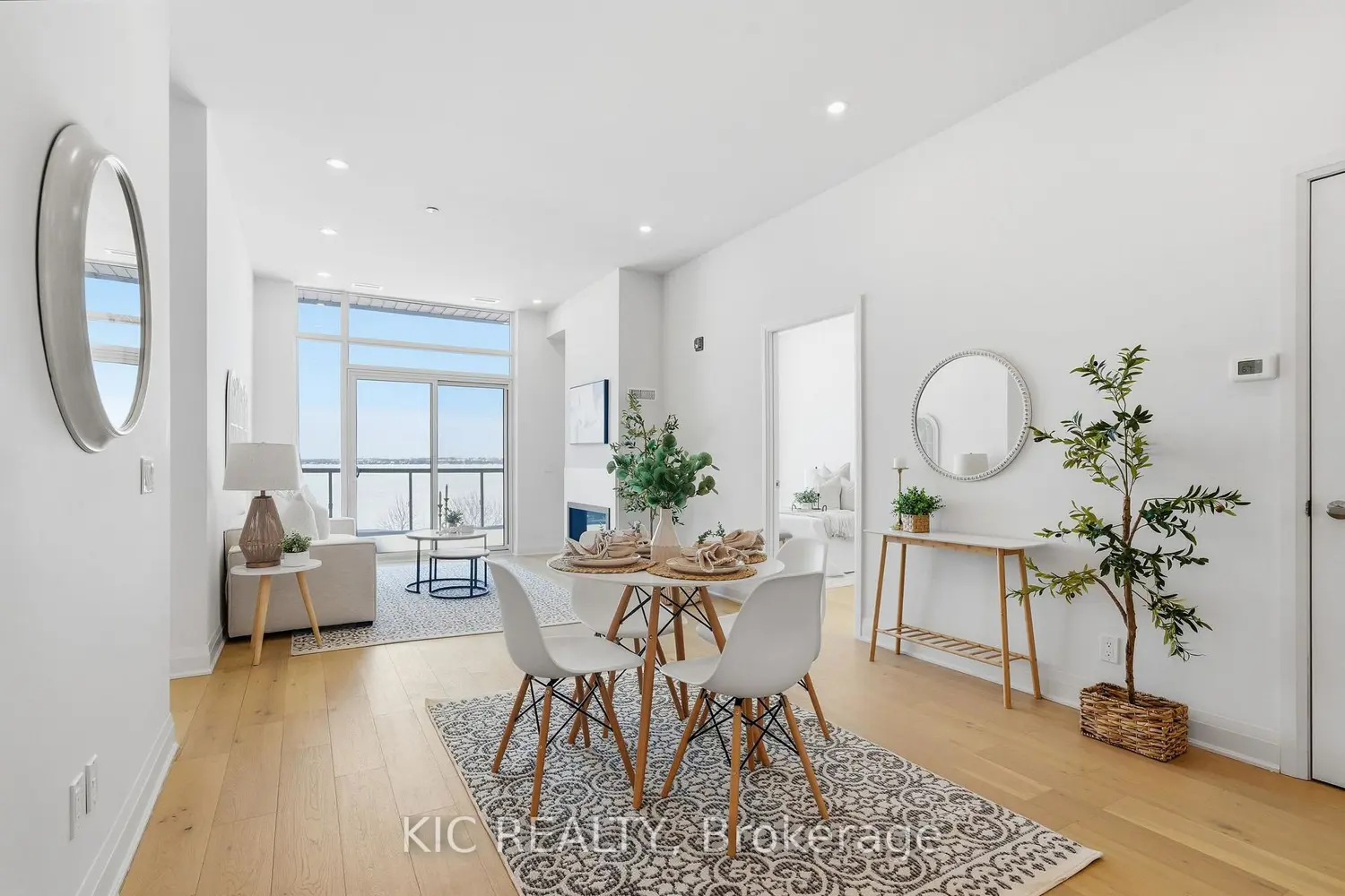 Additional image 7 of 99 Louisa Street 210