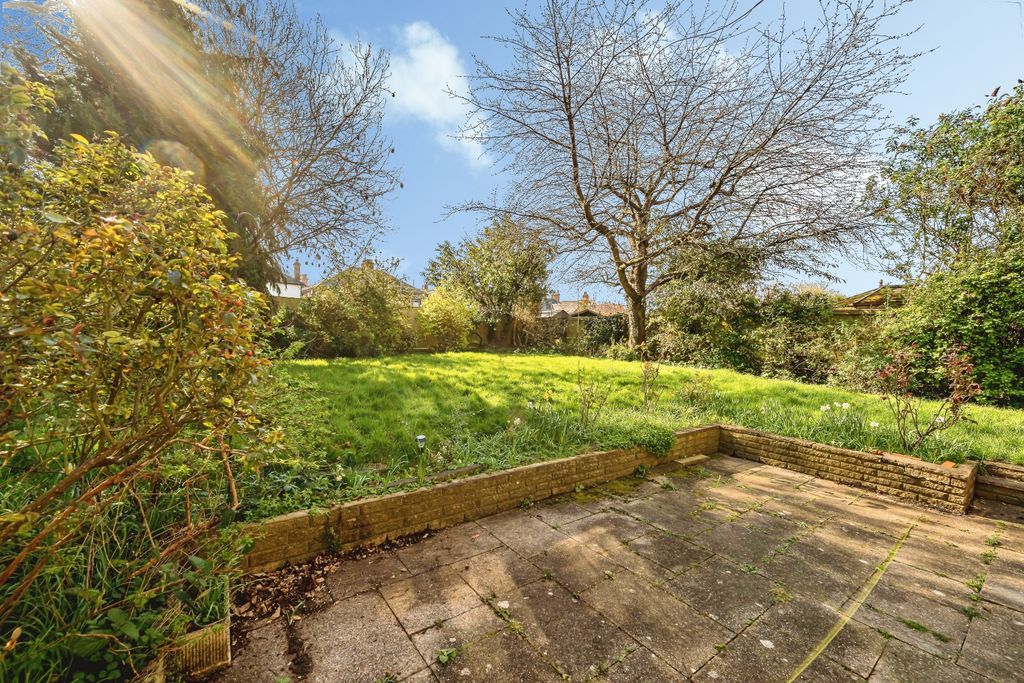 Additional image 11 of 4 bed detached house for saleCavendish Close, Aylesbury HP22