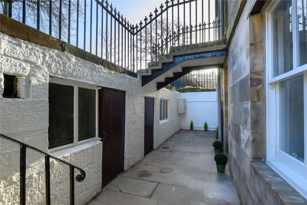 Additional image 20 of 2 bed flat for saleHoward Place - Courtyard Apartment, St. Andrews, Fife KY16