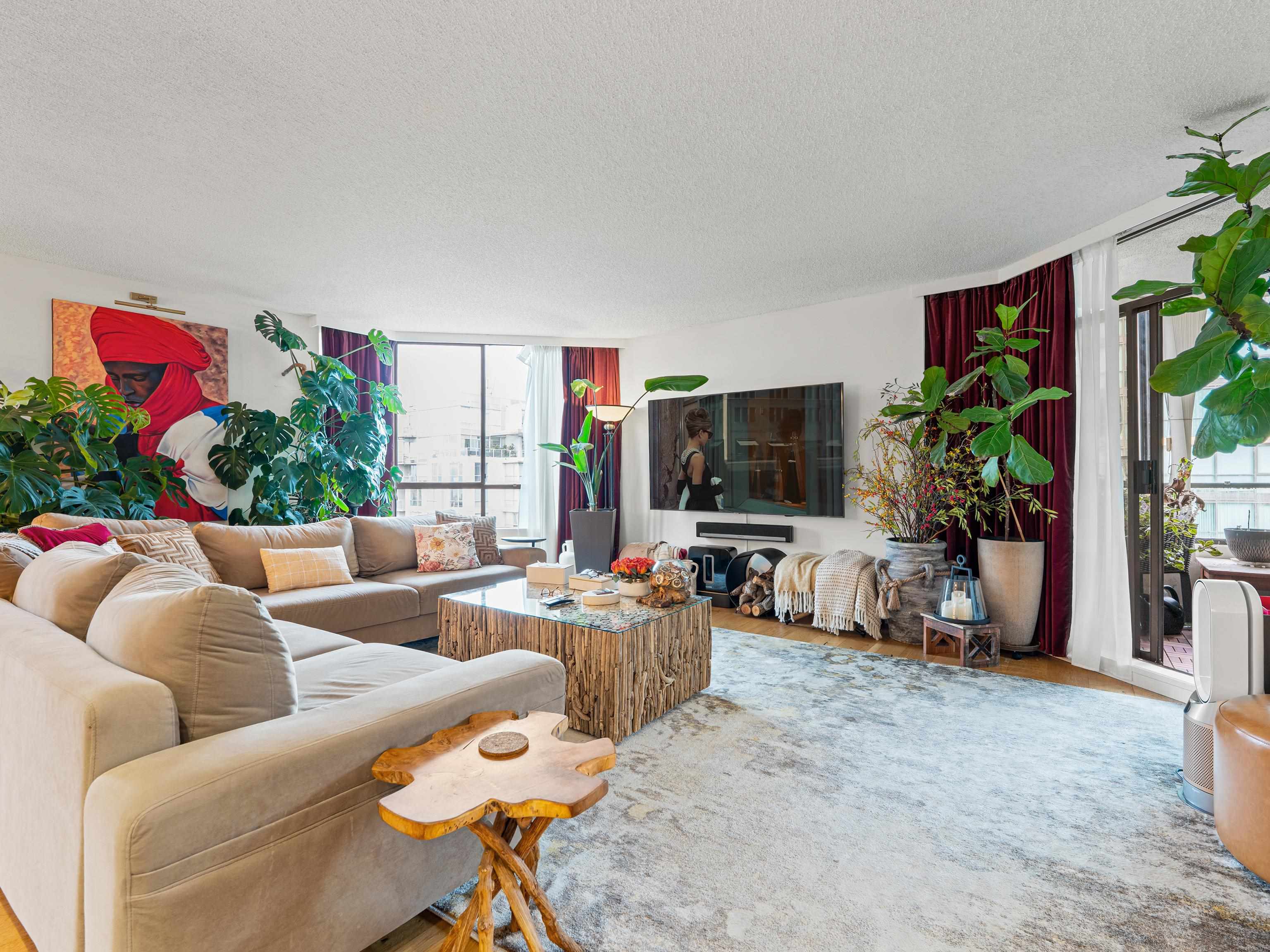 Additional image 3 of 1601-738 Broughton Street, Vancouver, BC, V6G 3A7