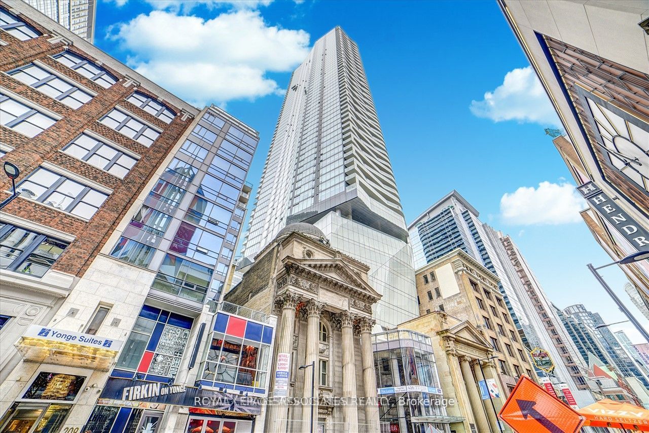 Additional image 4 of 5214-197 Yonge Street, Toronto, ON, M5B 1M4