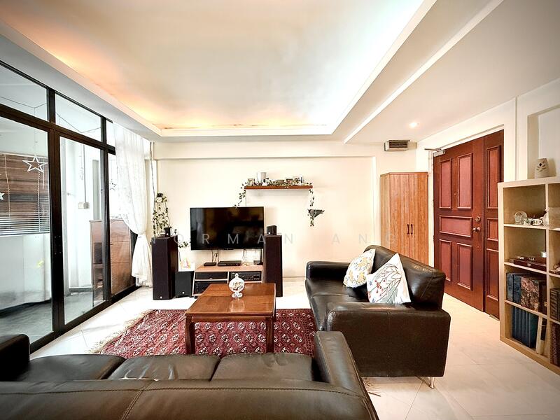 471 Sembawang Drive photo 2