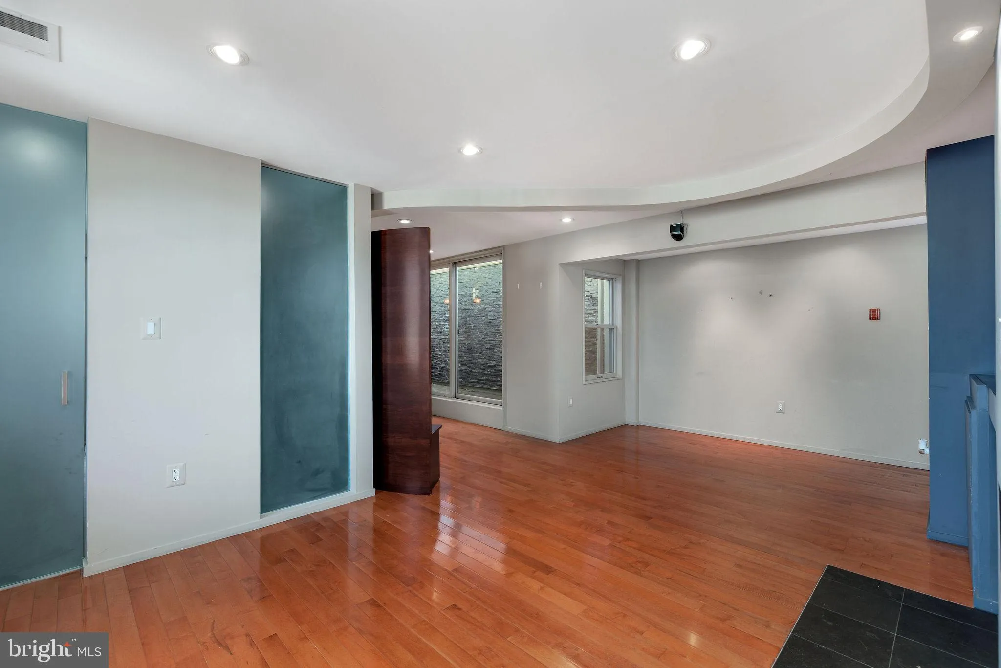 Additional image 41 of 721 D Street NE, Washington, DC 20002