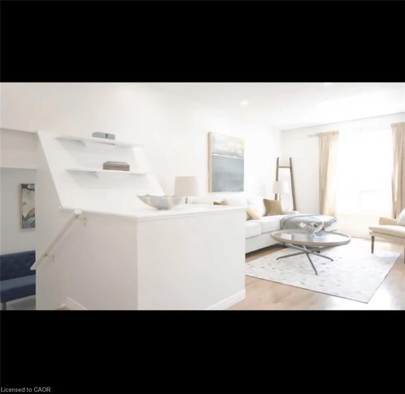 8 Maynard Street, Hamilton, ON, L9B 1R8