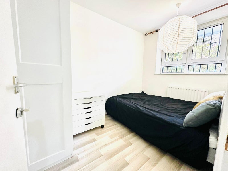 Additional image 7 of Room in a Shared Flat, Tower Bridge, E1, N1 7GU