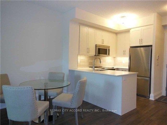 Additional image 5 of 128-1 Old Mill Drive, Toronto, ON, M6S 0A1
