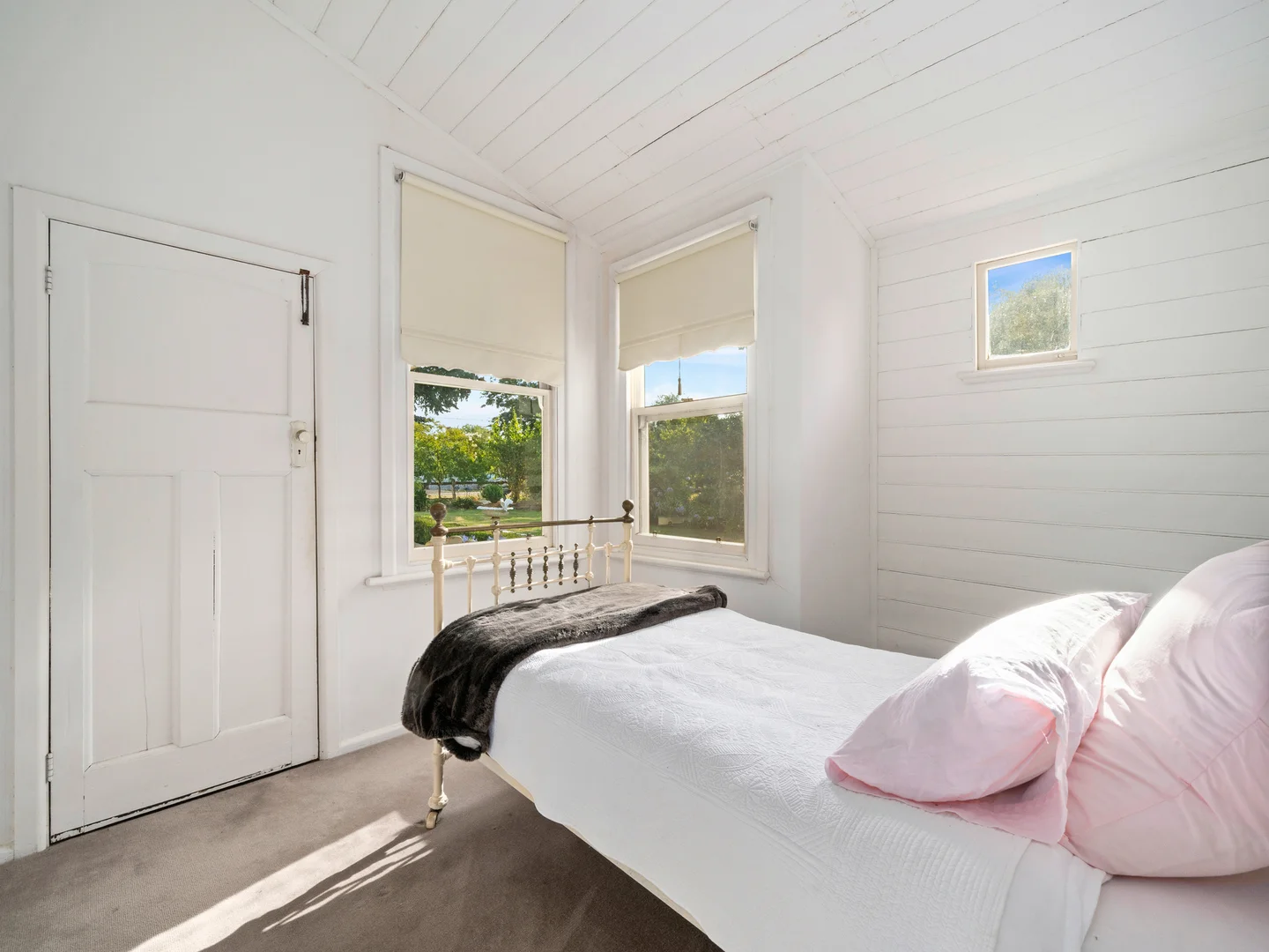 Additional image 14 of 11-13 Logan Street, Mansfield VIC 3722