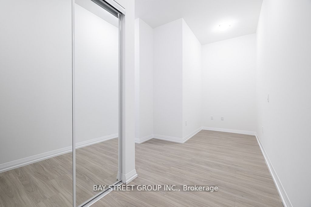 Additional image 4 of 317-50 Dunfield Avenue, Toronto, ON, M4S 3A4