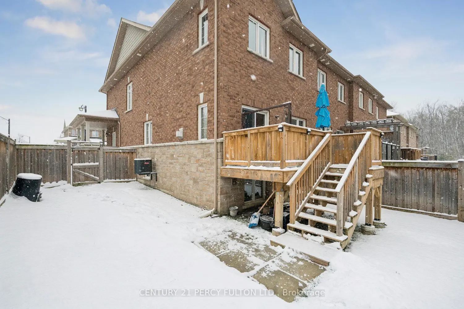 2 Prosser Crescent photo 2