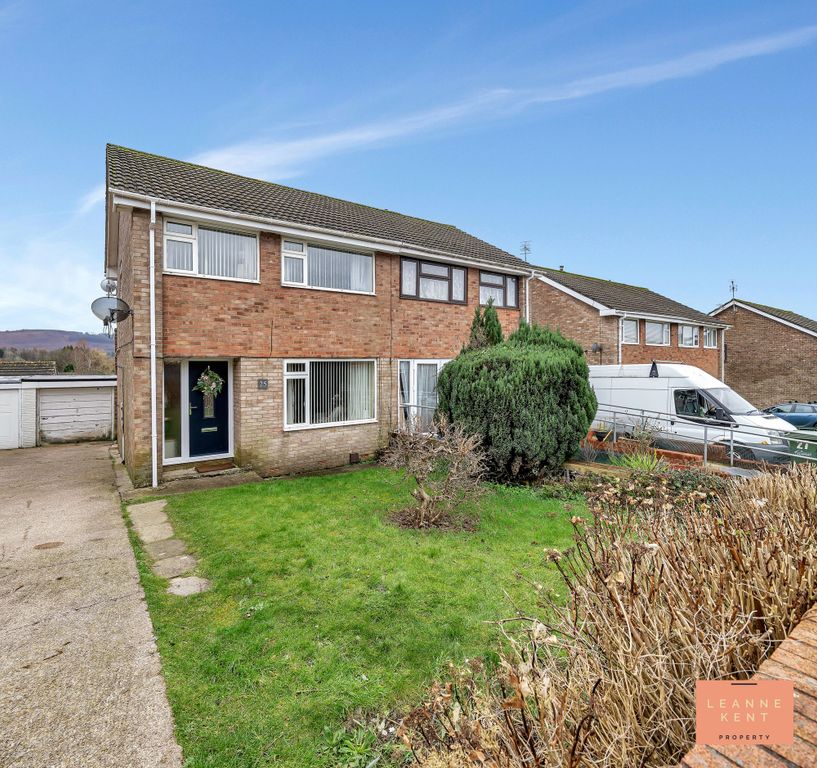 3 bed semi-detached house for saleGreenacre Drive, Bedwas CF83