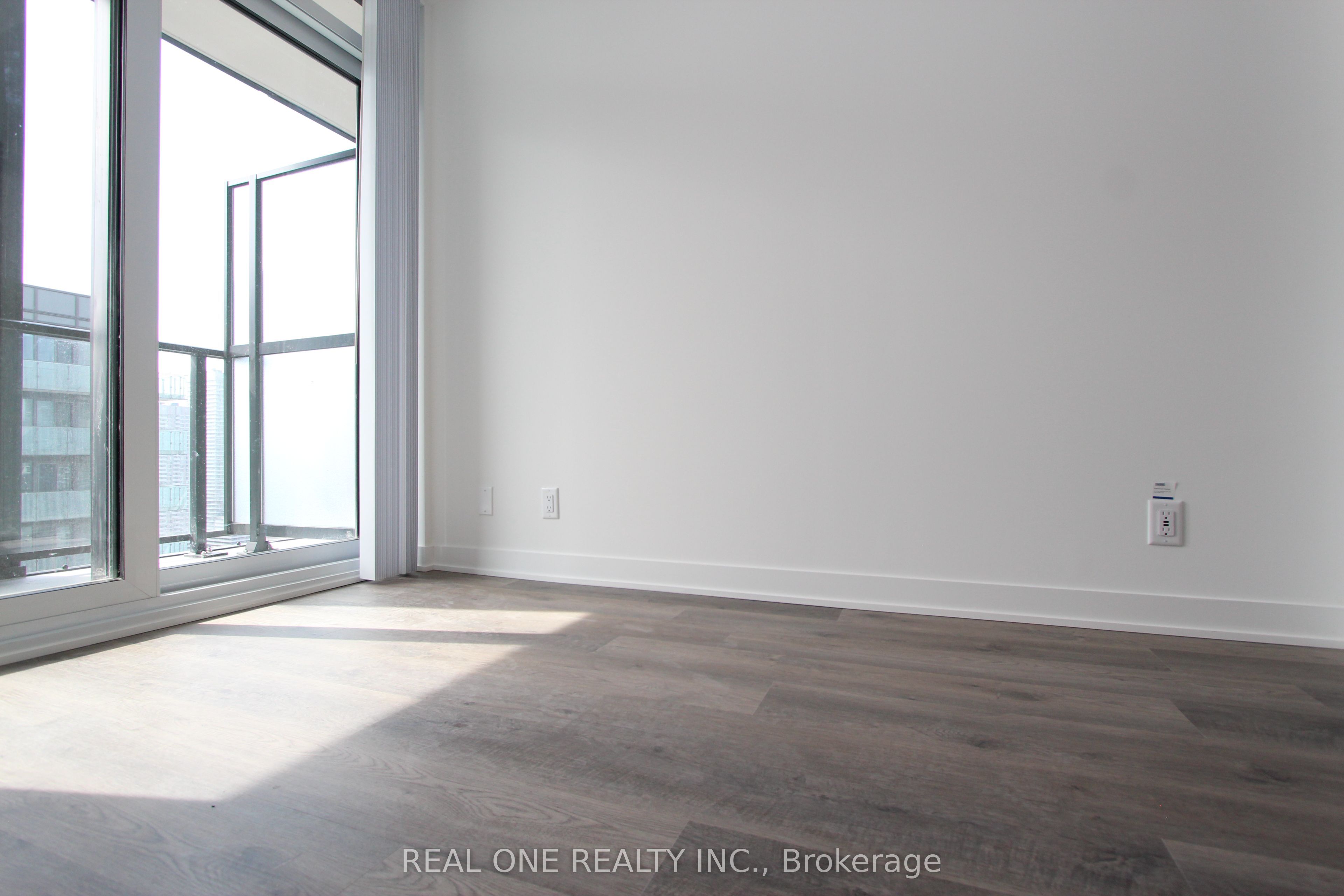 Additional image 5 of 3307-180 Front Street E, Toronto, ON, M5A 0A9