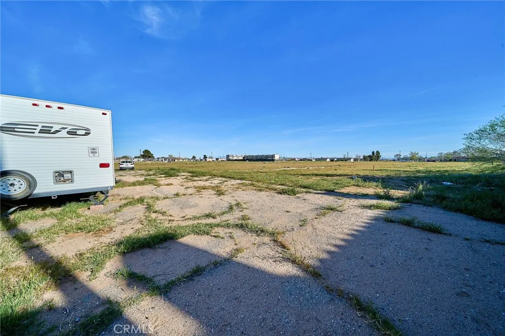 Additional image 60 of 11833 Bartlett Ave, Adelanto, CA 92301