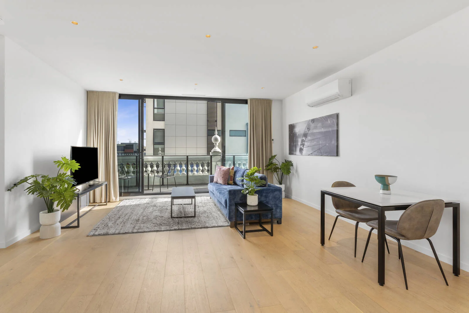 Additional image 2 of 203/10 Bellerine Street, Geelong VIC 3220