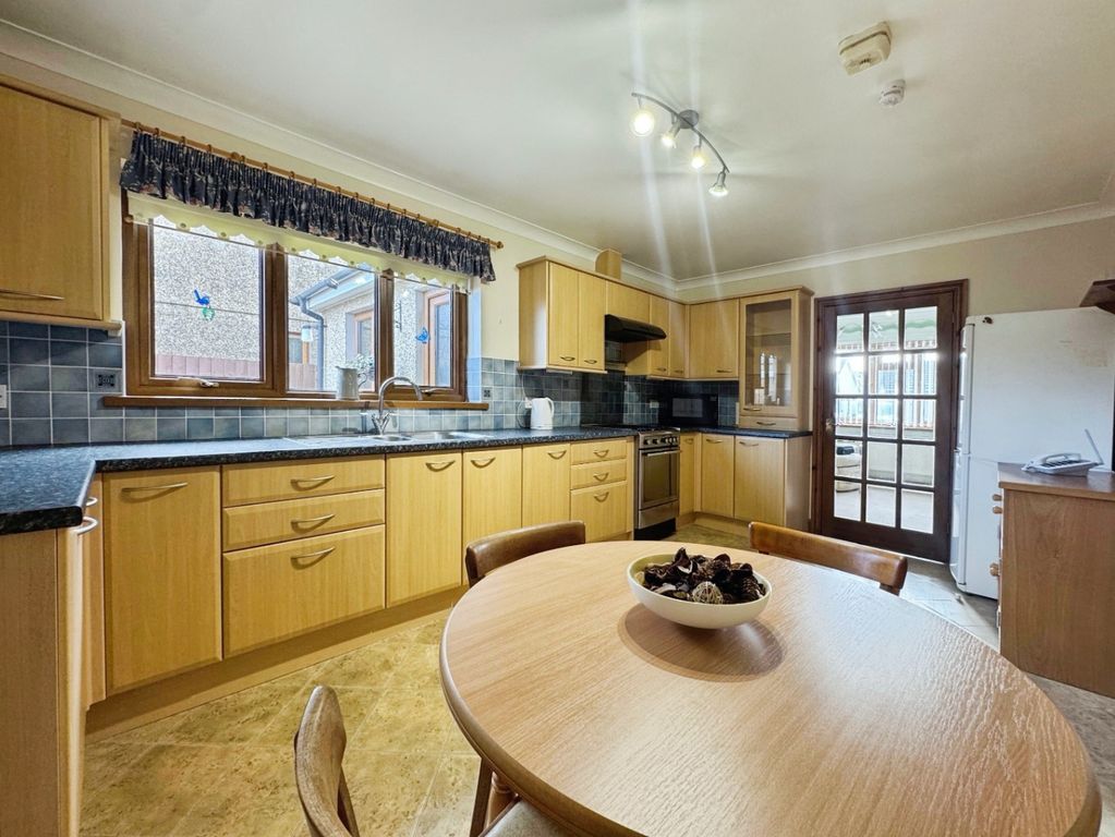 Additional image 7 of 3 bed detached bungalow for saleWaungoch, Upper Tumble, Llanelli, Carmarthenshire SA14