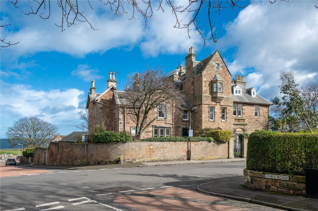 2 bed flat for saleLinks Road, North Berwick, East Lothian EH39
