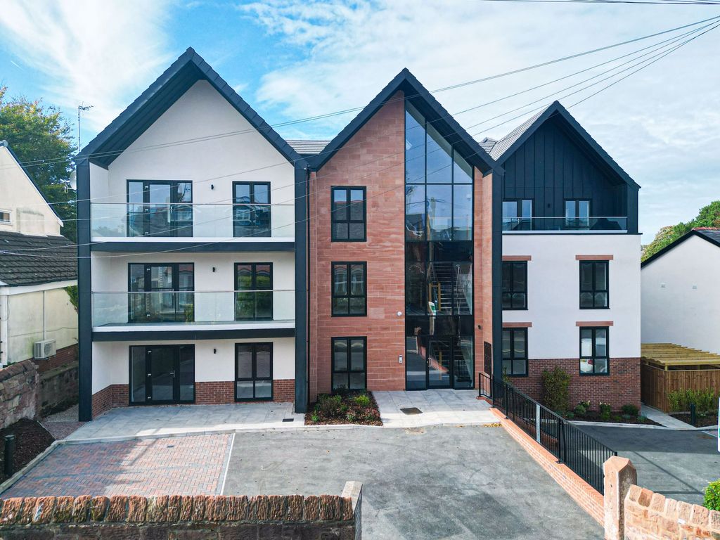2 bed flat for sale4 Rocky Lane, Heswall CH60