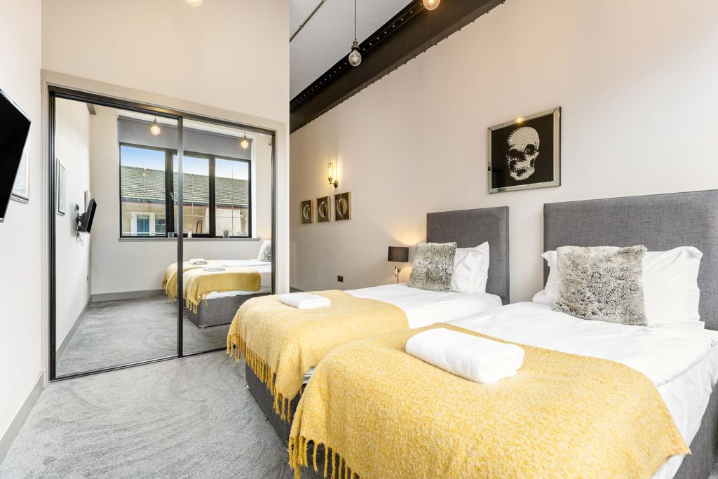 Additional image 21 of 4 bed flat for saleTrafalgar Lane, Leith, Edinburgh EH6