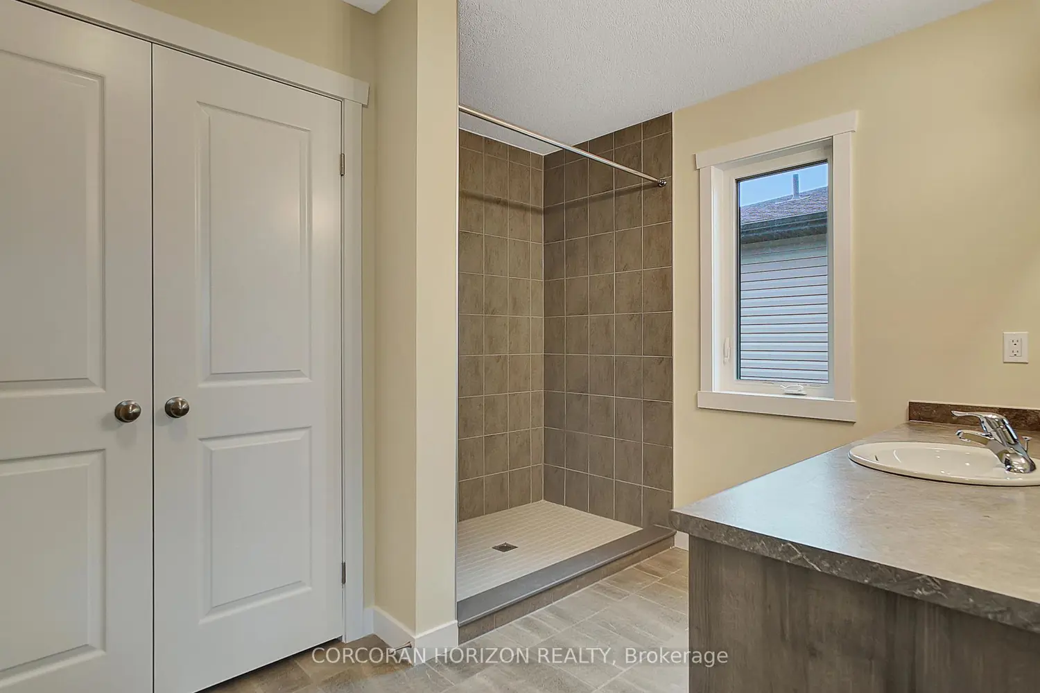 Additional image 9 of 172 Newman Drive 61