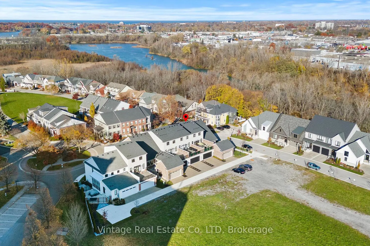 Additional image 20 of 24 Willow Bank Common