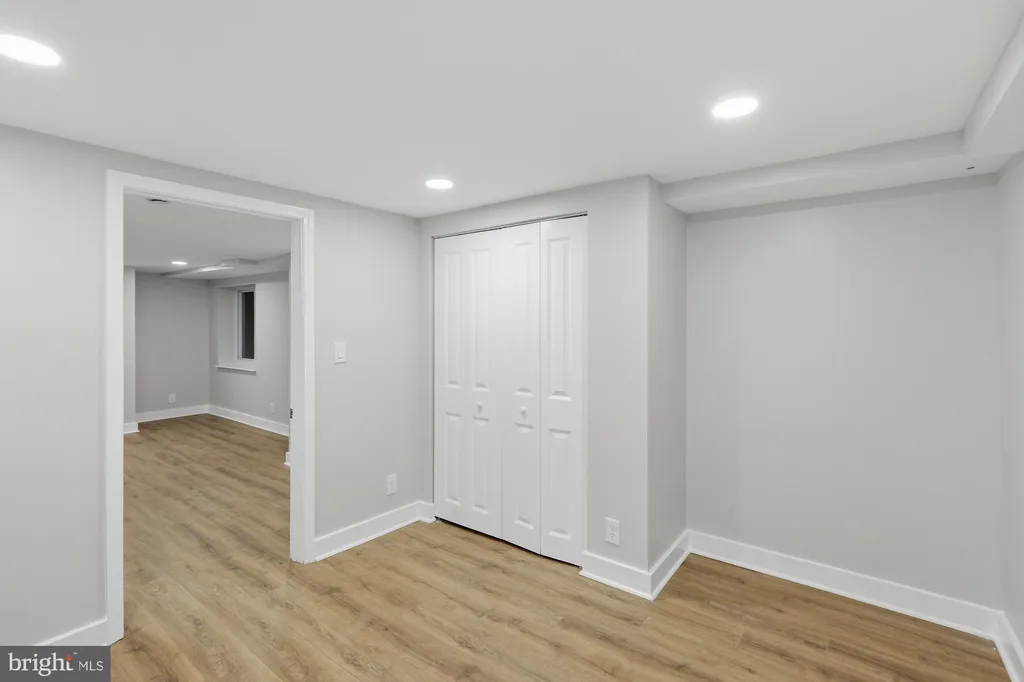 2388 Champlain Street NW APT 1, Washington, DC 20009