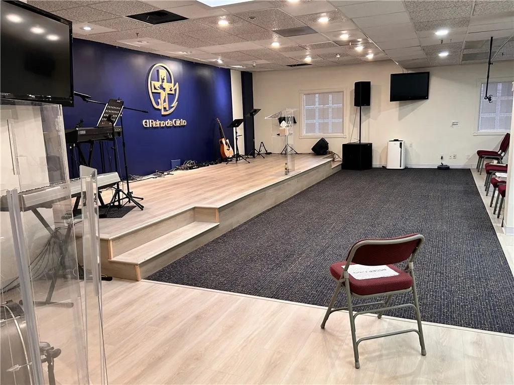 Additional image 105 of 1008 N Ross, Santa Ana, CA 92701