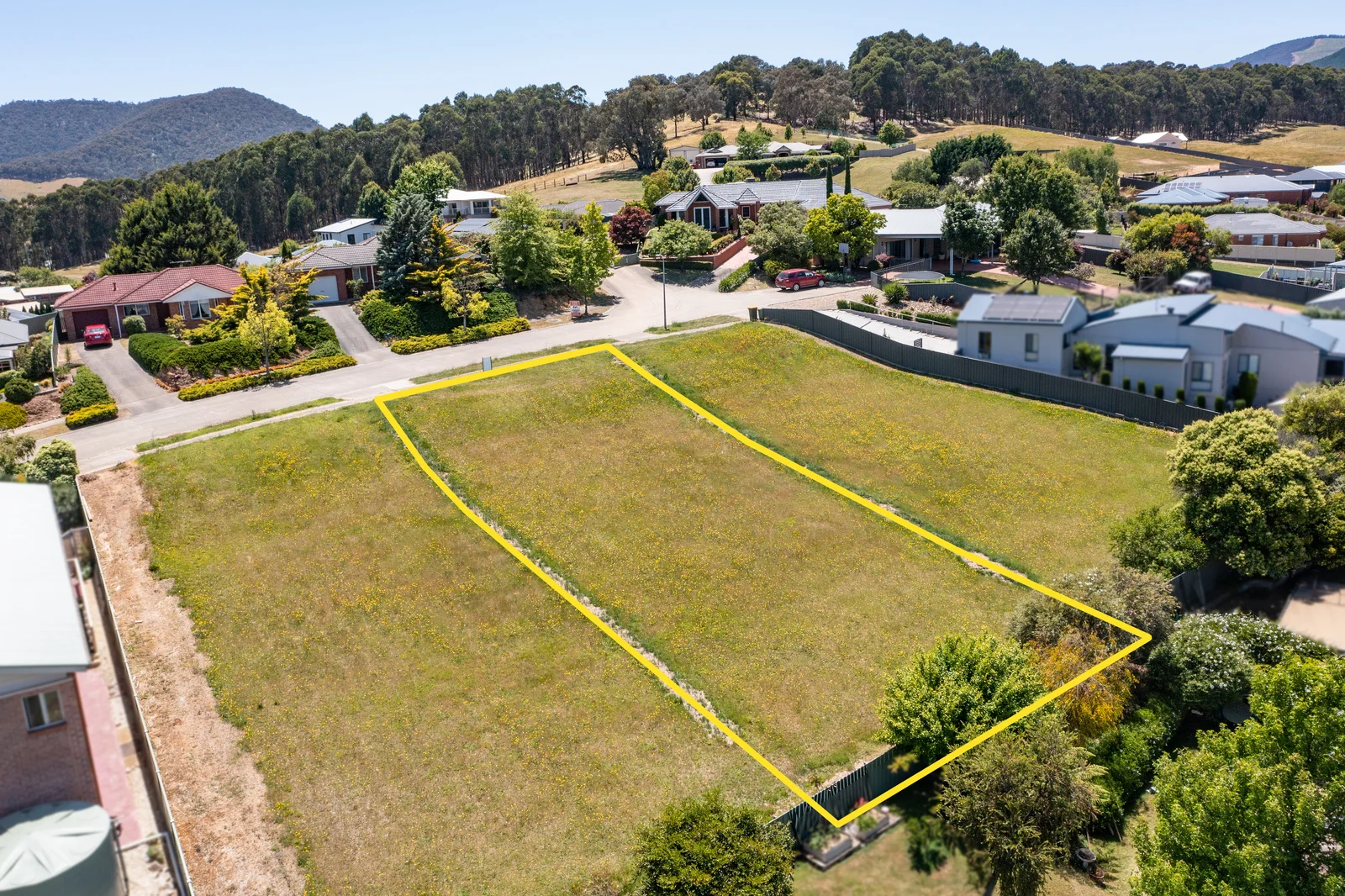 Additional image 2 of 14 Thomas Street, Myrtleford VIC 3737