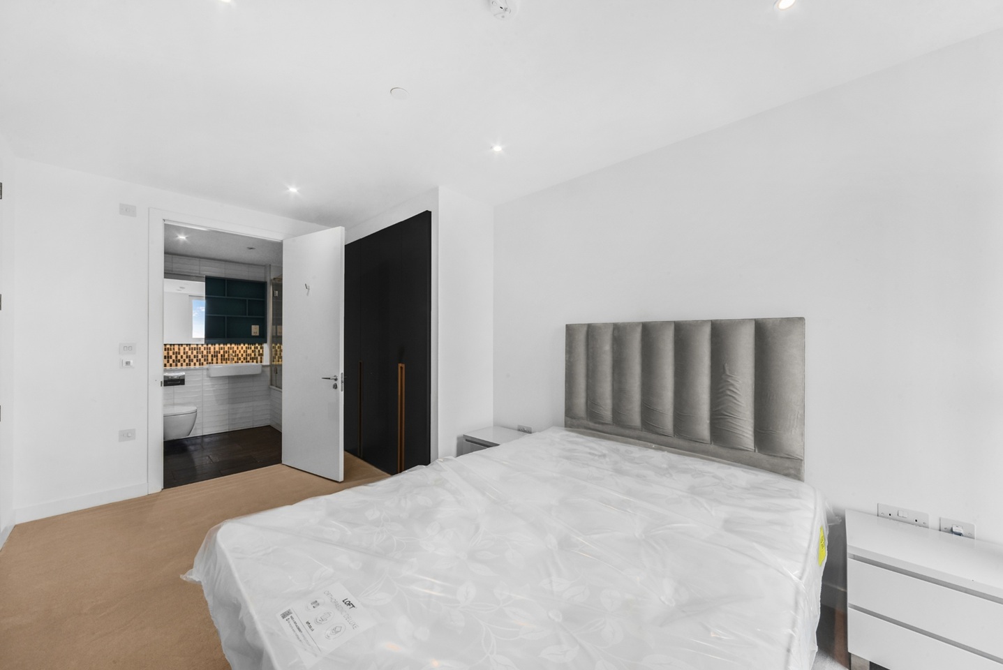 Additional image 6 of 1 Bed Flat, Southwark Bridge Road, SE1, N1 7GU