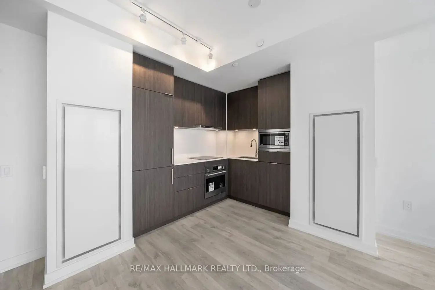 Additional image 6 of 7 Golden Lion Heights N2708