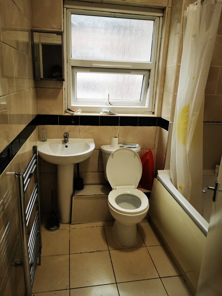 Additional image 7 of Room in a Shared House, Roberts Avenue, M14, N1 7GU