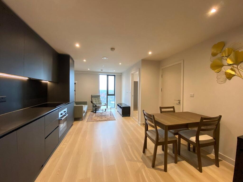 Additional image 3 of 1 Bed Flat, Dutton St, M3, N1 7GU