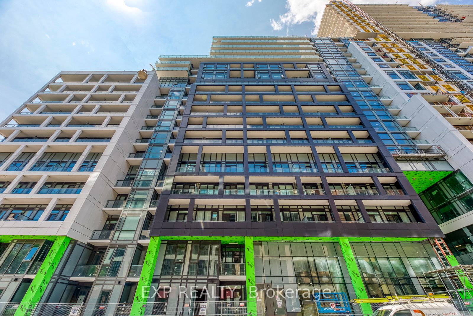 Additional image 2 of 824 SE-60 Princess Street, Toronto, ON, M5A 2C7