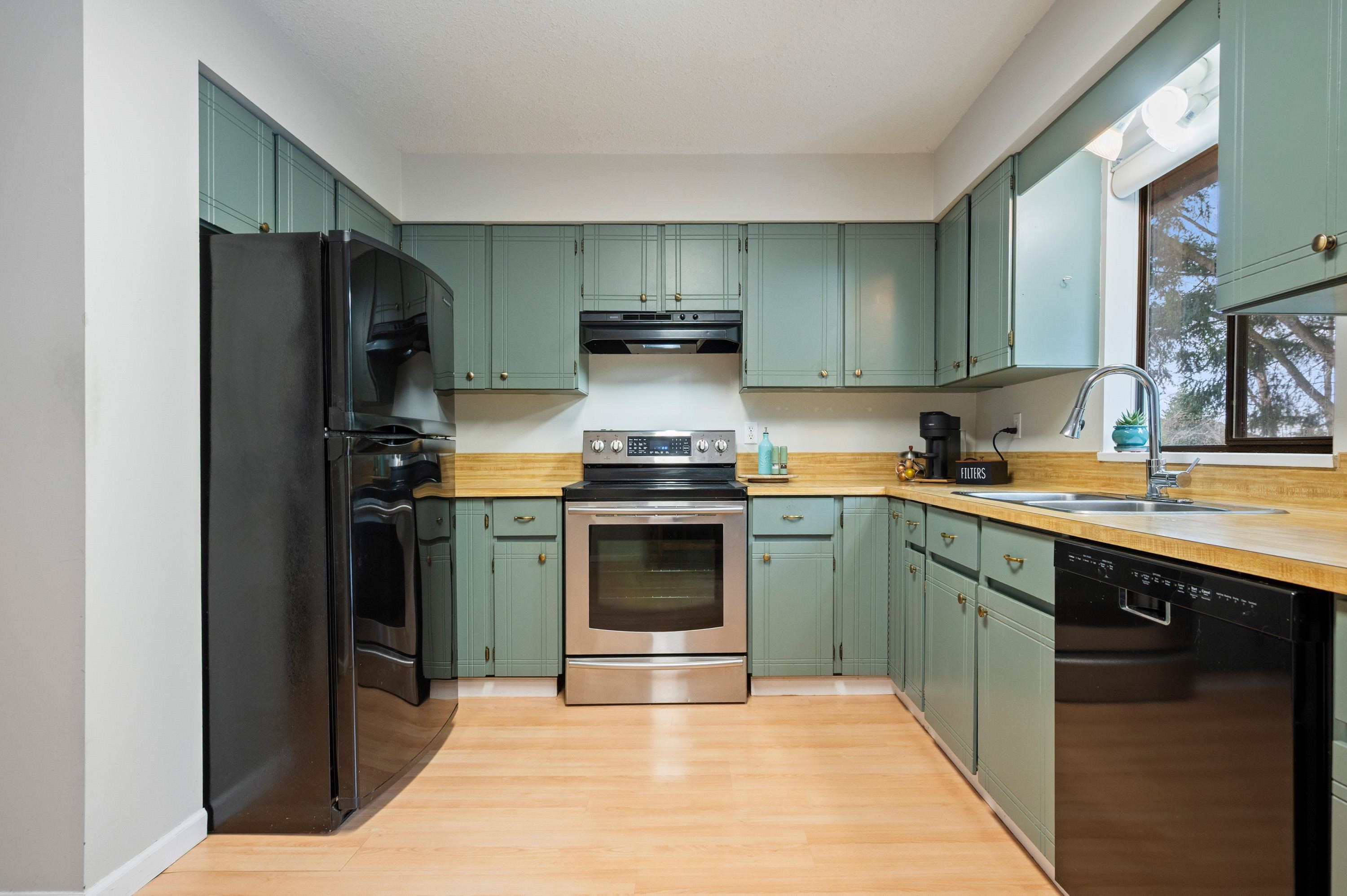 Additional image 3 of 1505 134a Street, Surrey, BC, V4A 5P7