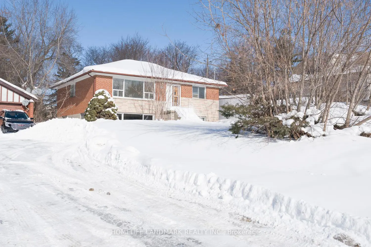 108 Garden Avenue photo 5