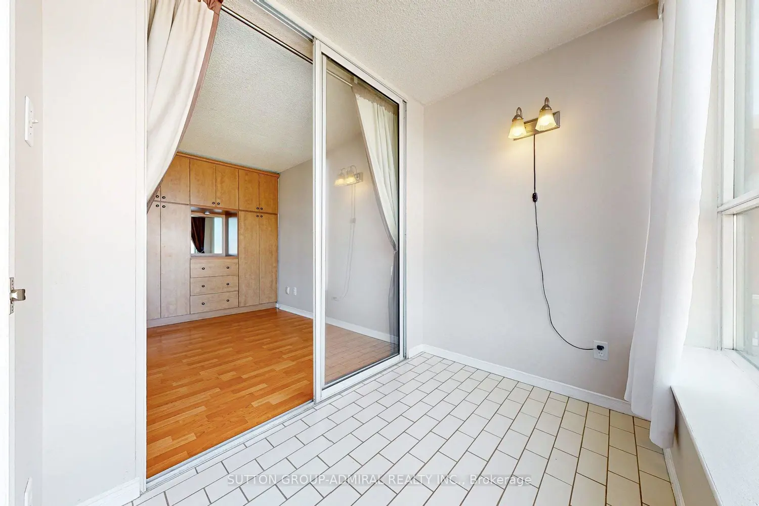 Additional image 10 of 330 Mccowan Road 307