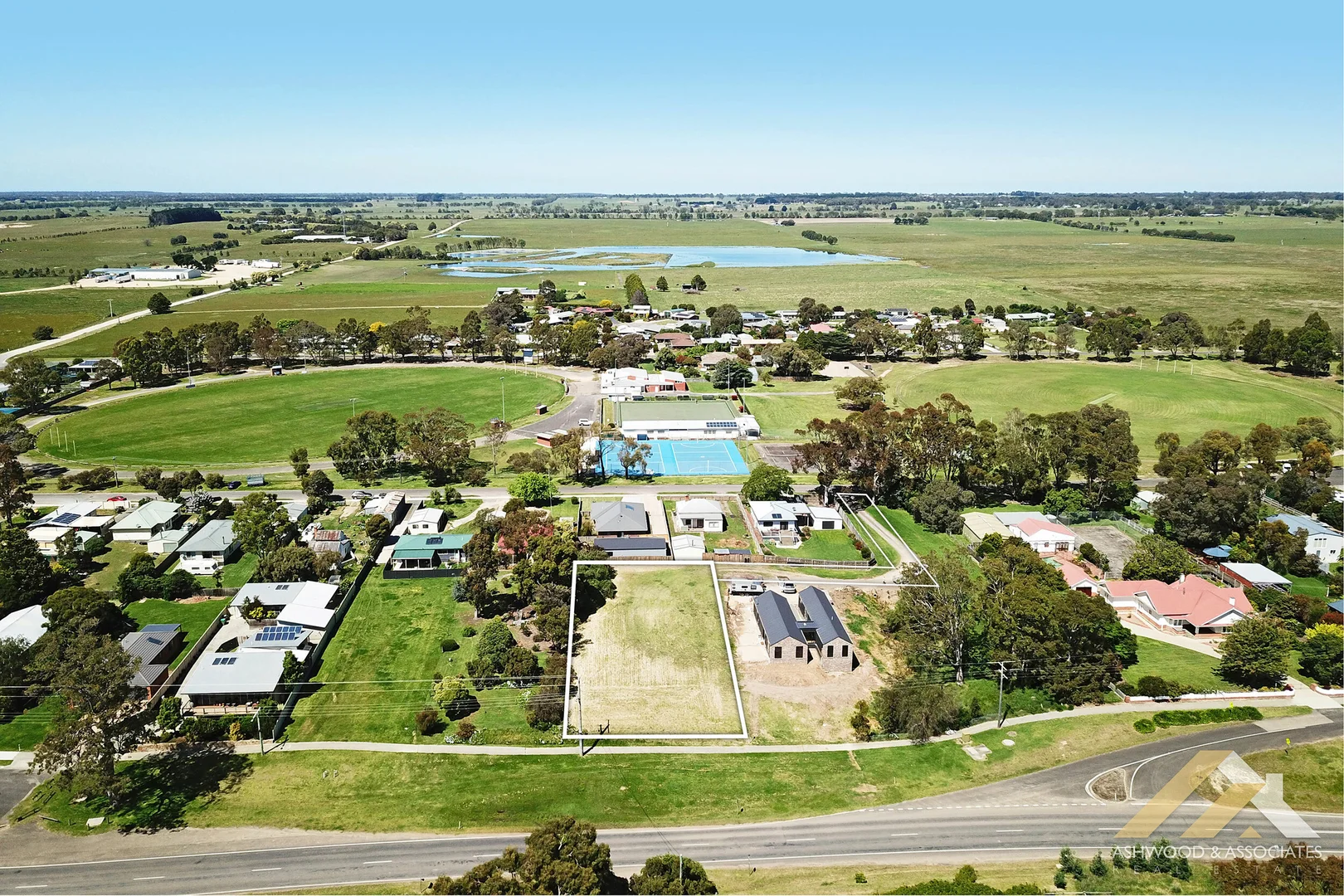 Additional image 6 of 130A Henry St, Lindenow VIC 3865