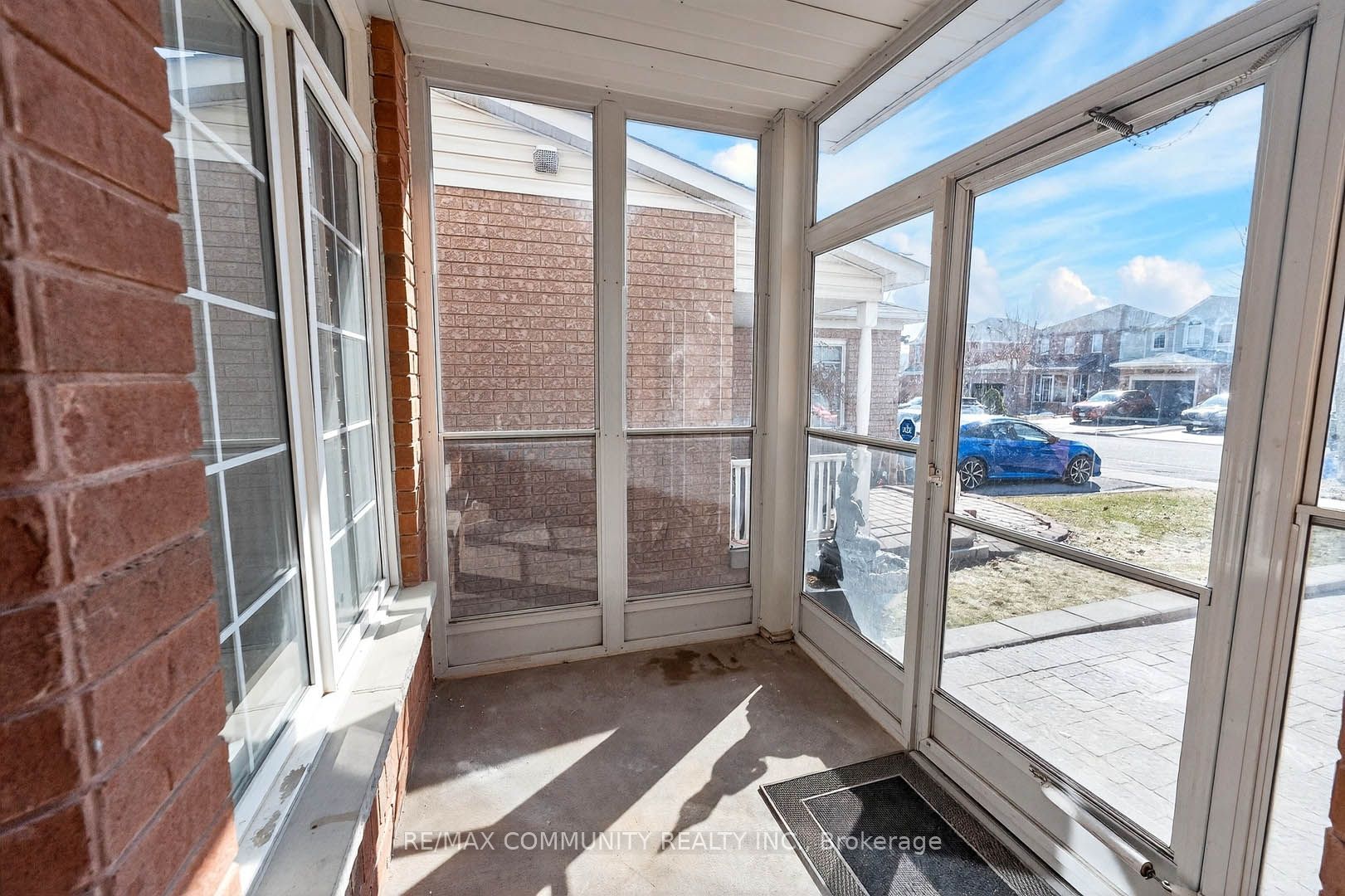 Additional image 2 of 107 Monk Crescent, Ajax, ON, L1Z 1H2