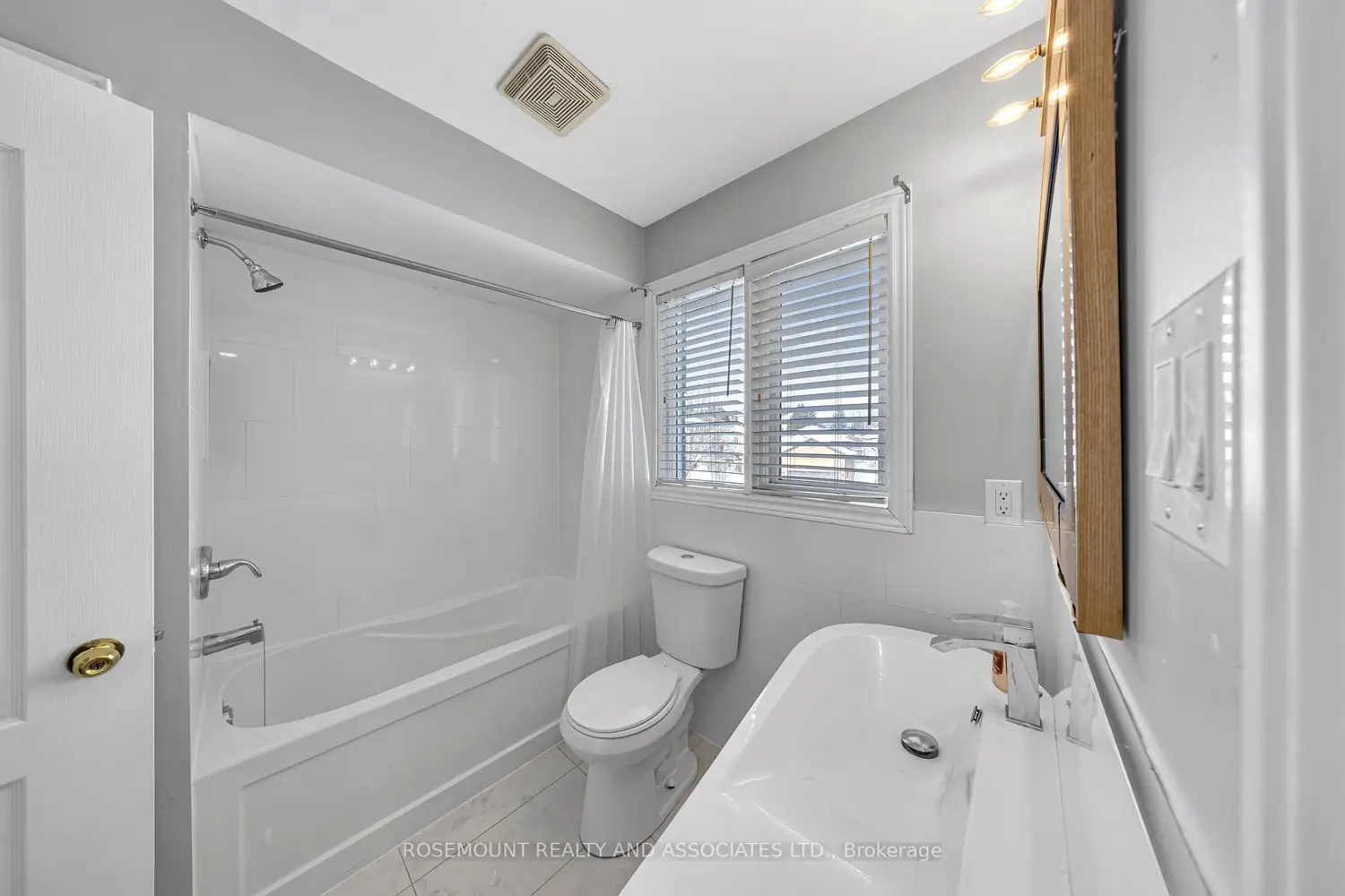 Additional image 13 of 97 Depeuter Crescent