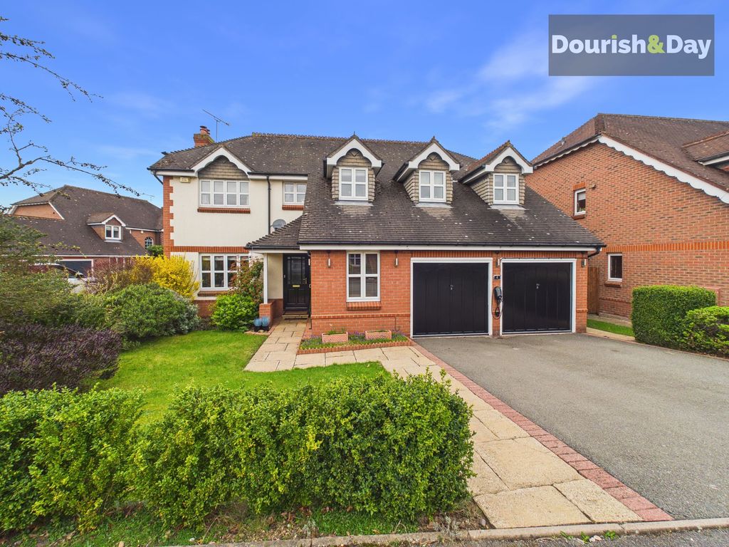 4 bed detached house for saleMeadowbank Avenue, Weston ST18