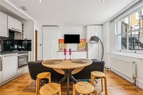 Queens Head Street, London N1