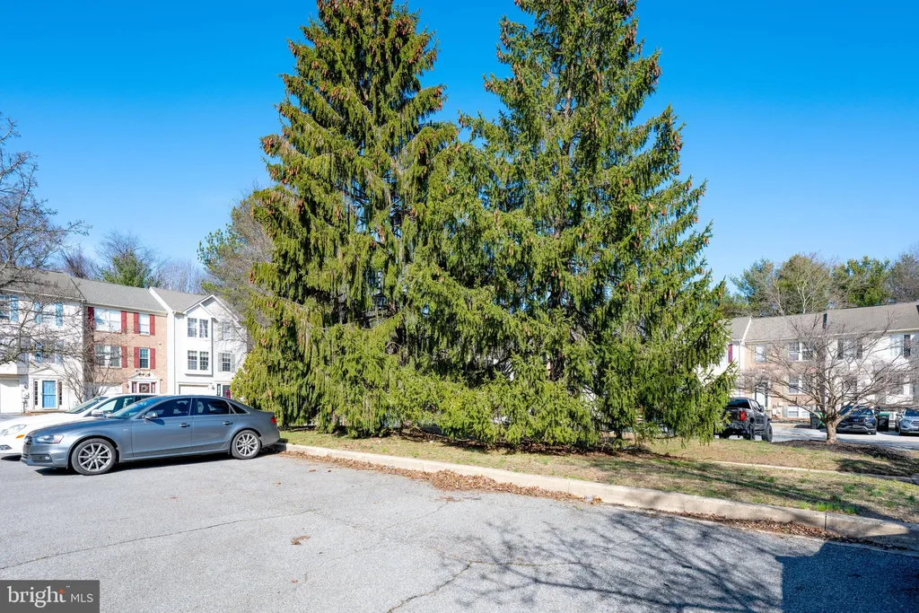 14 Inkberry Court, Newark, DE 19702