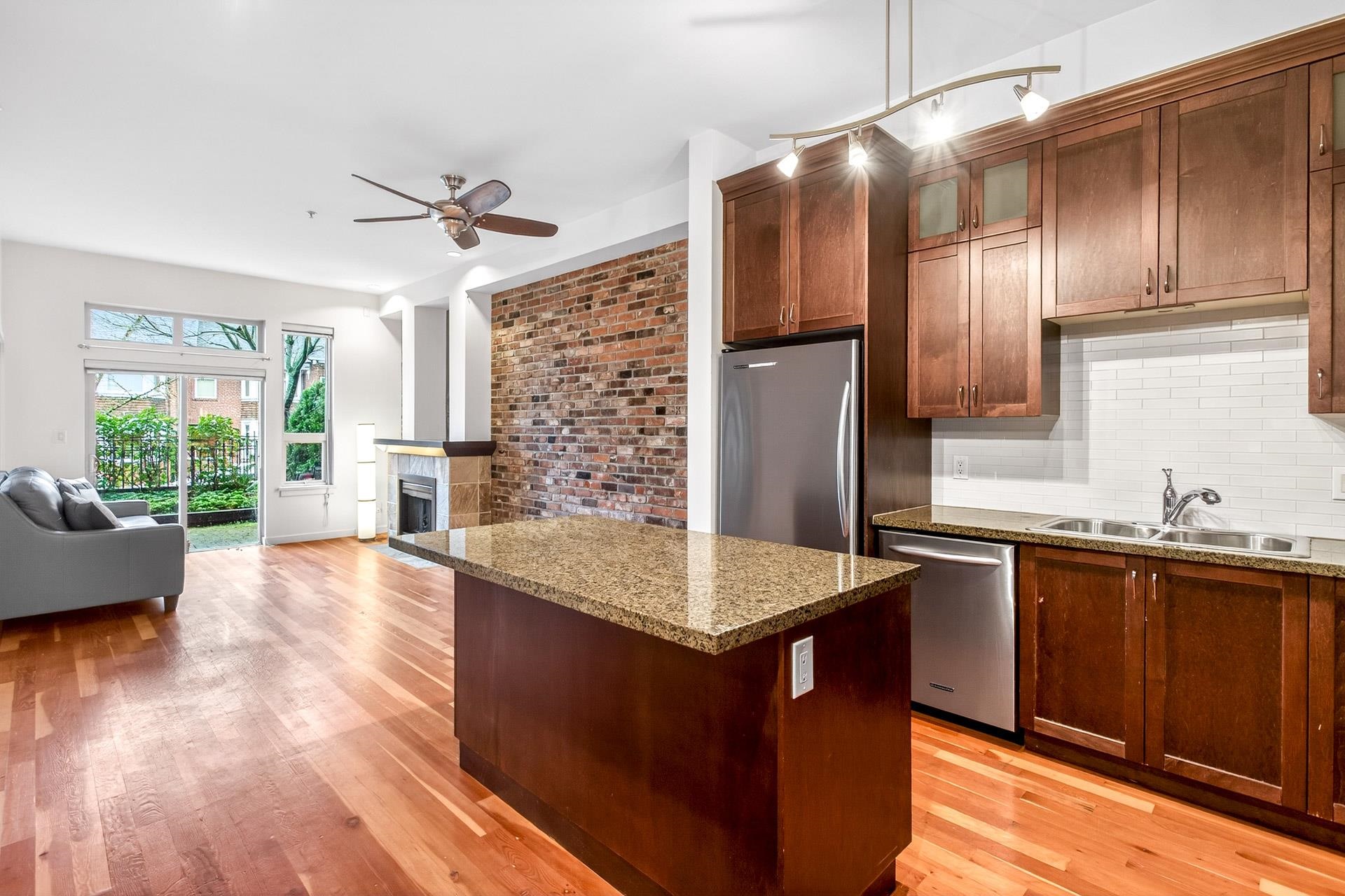 Additional image 5 of 111-250 Salter Street, New Westminster, BC, V3M 0B7