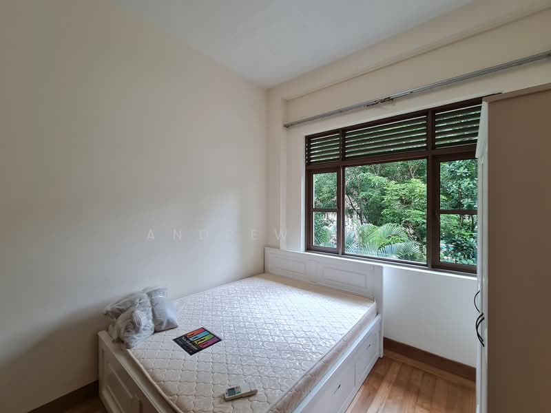 2 Saint Martin's Drive