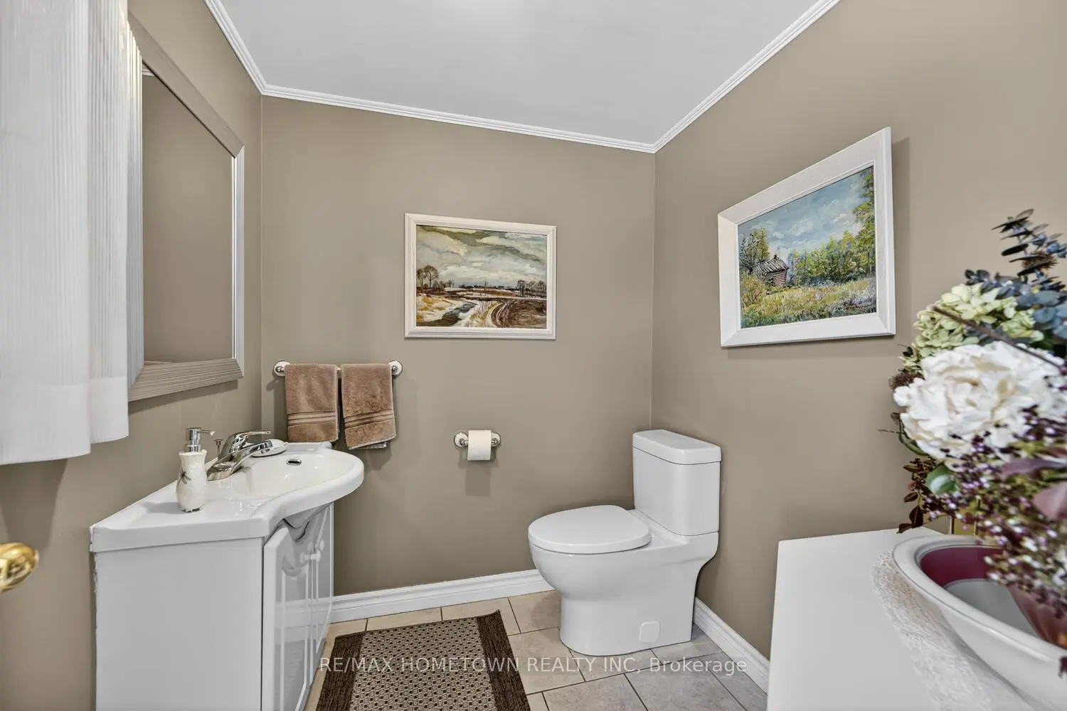 Additional image 2 of 1 Hardy Crescent