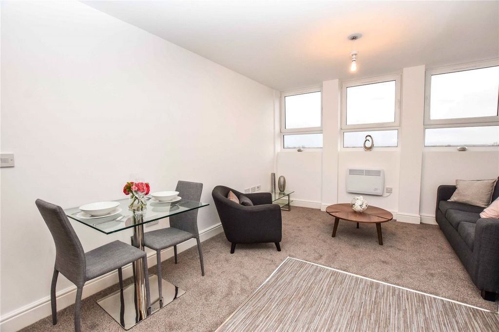 Additional image 9 of 2 bed flat for saleAcre House Portfolio, 20 Benbow Street, Sale, Cheshire M33