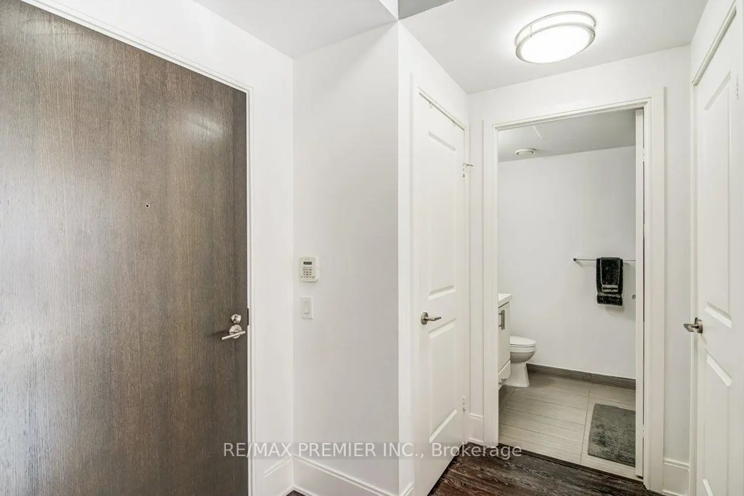 Additional image 3 of 560 Front Street 414