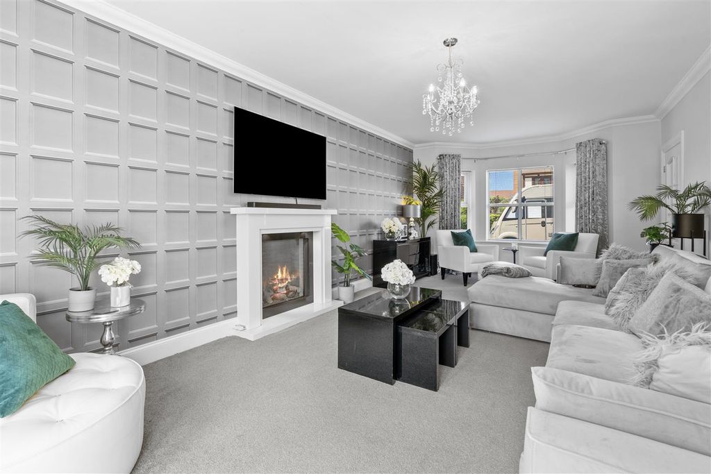 Additional image 4 of 6 bed detached house for saleWaterside Way, Hartlepool TS26