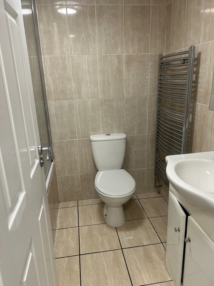 Additional image 12 of 2 Bed Flat, Smedley Lane, M8, N1 7GU