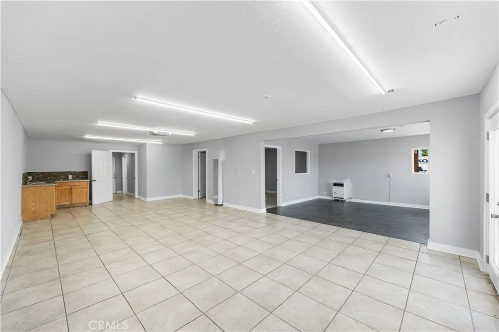 Additional image 91 of 44441 Sierra Highway, Lancaster, CA 93534