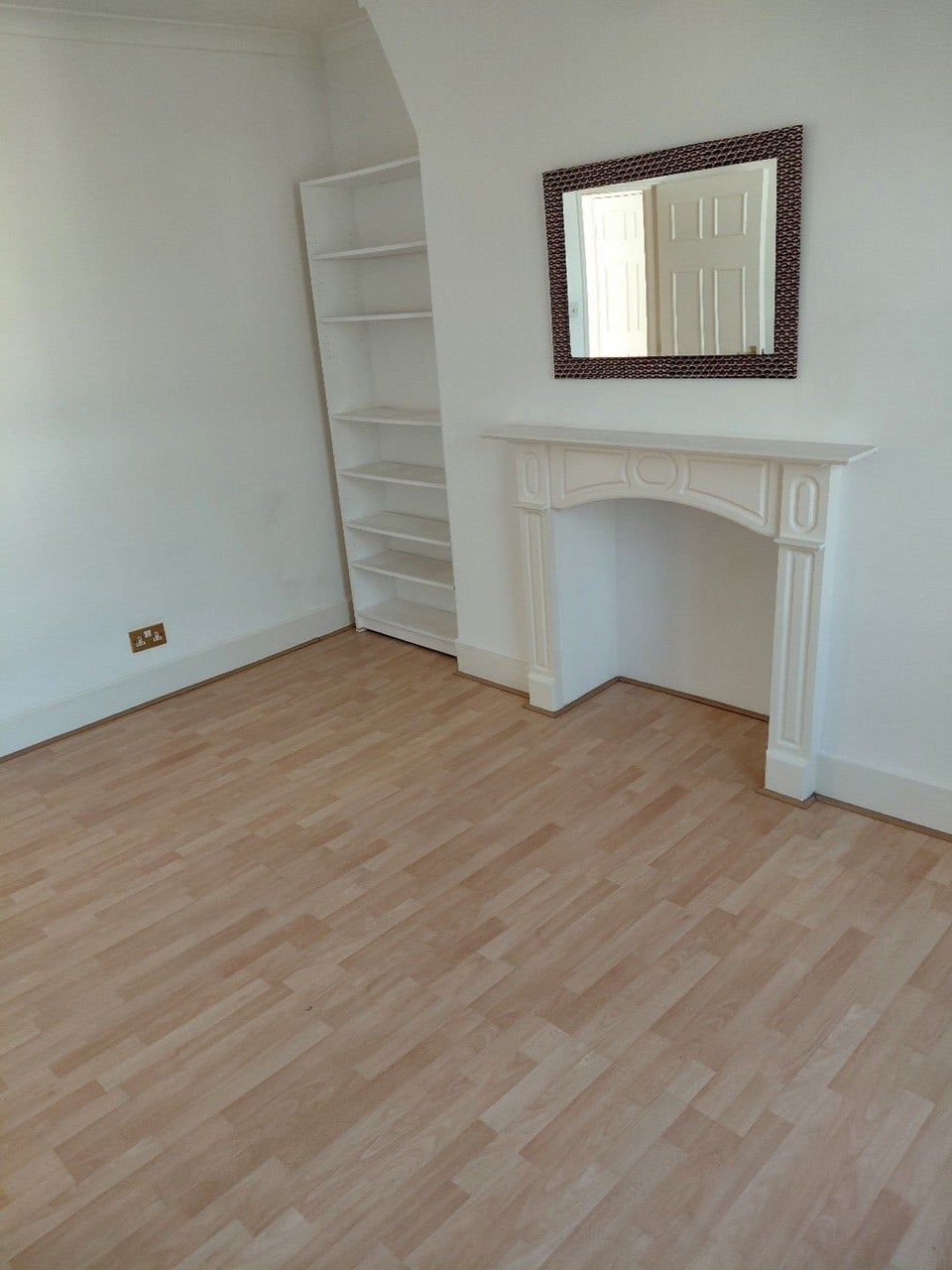 Additional image 4 of 1 Bed Flat, Islington, N1, N1 7GU